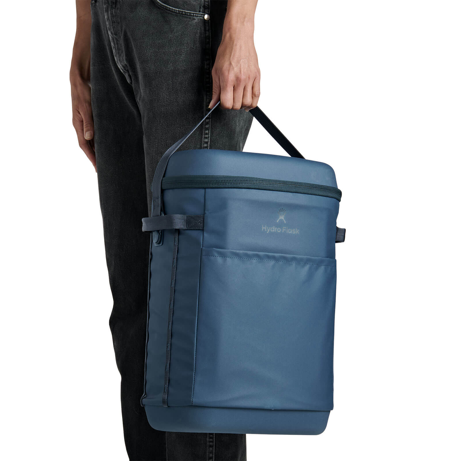 Hydro Flask Carryout™ Backpack 22 L