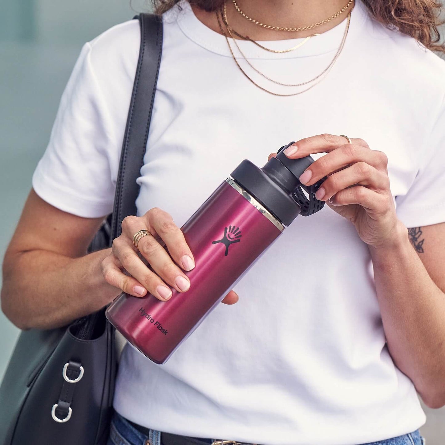 Hydro Flask 16 oz Lightweight Chug Cap Bottle