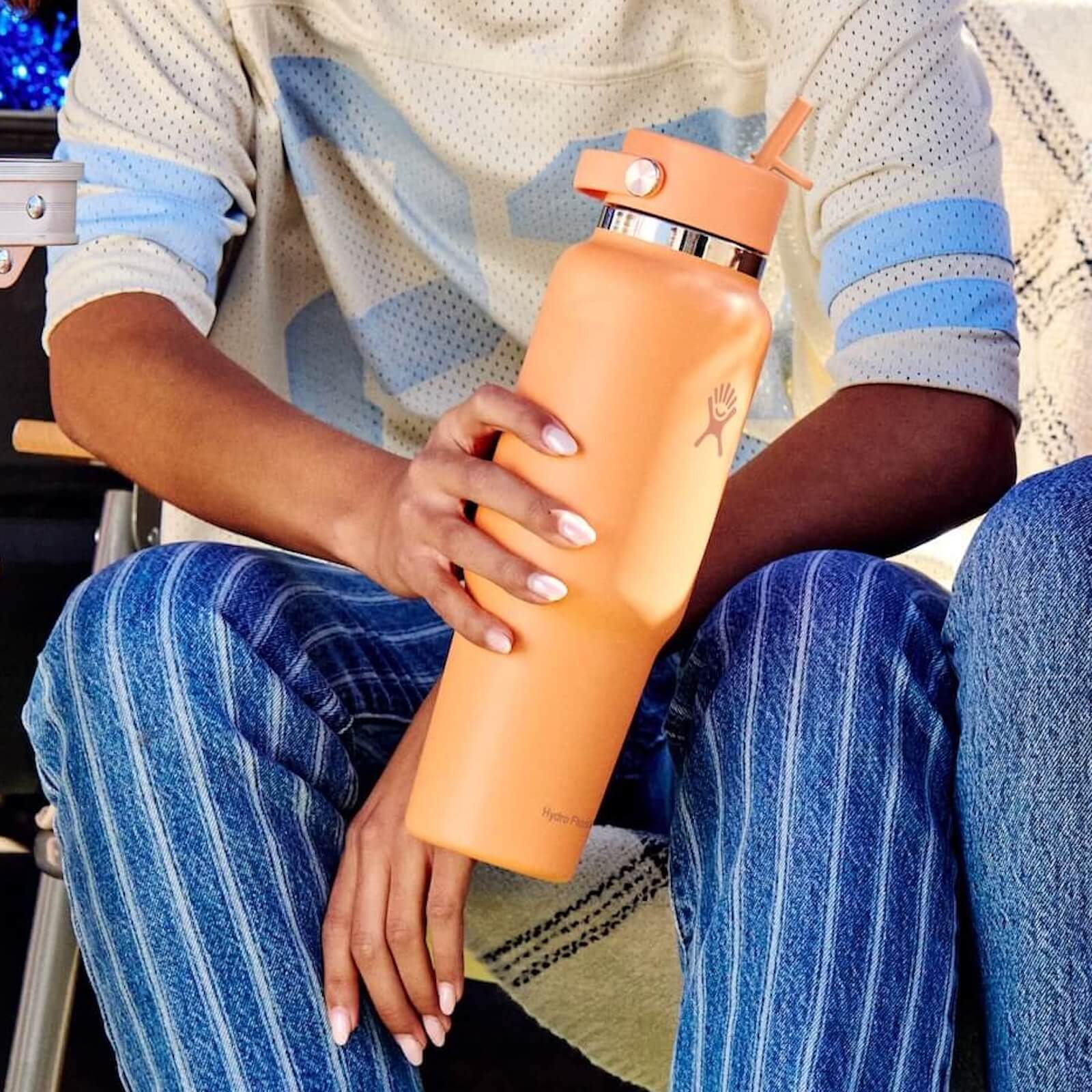 Hydro Flask 40 oz Travel Bottle with Flex Straw Cap